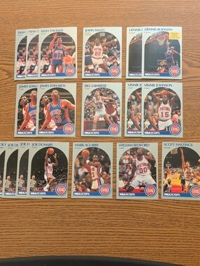 Detroit Pistons Trading Card Set - Blue/Red